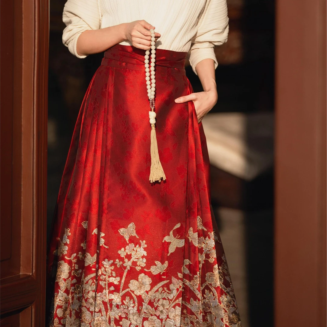 马面裙初绽中长款汉服织金缎面微瑕