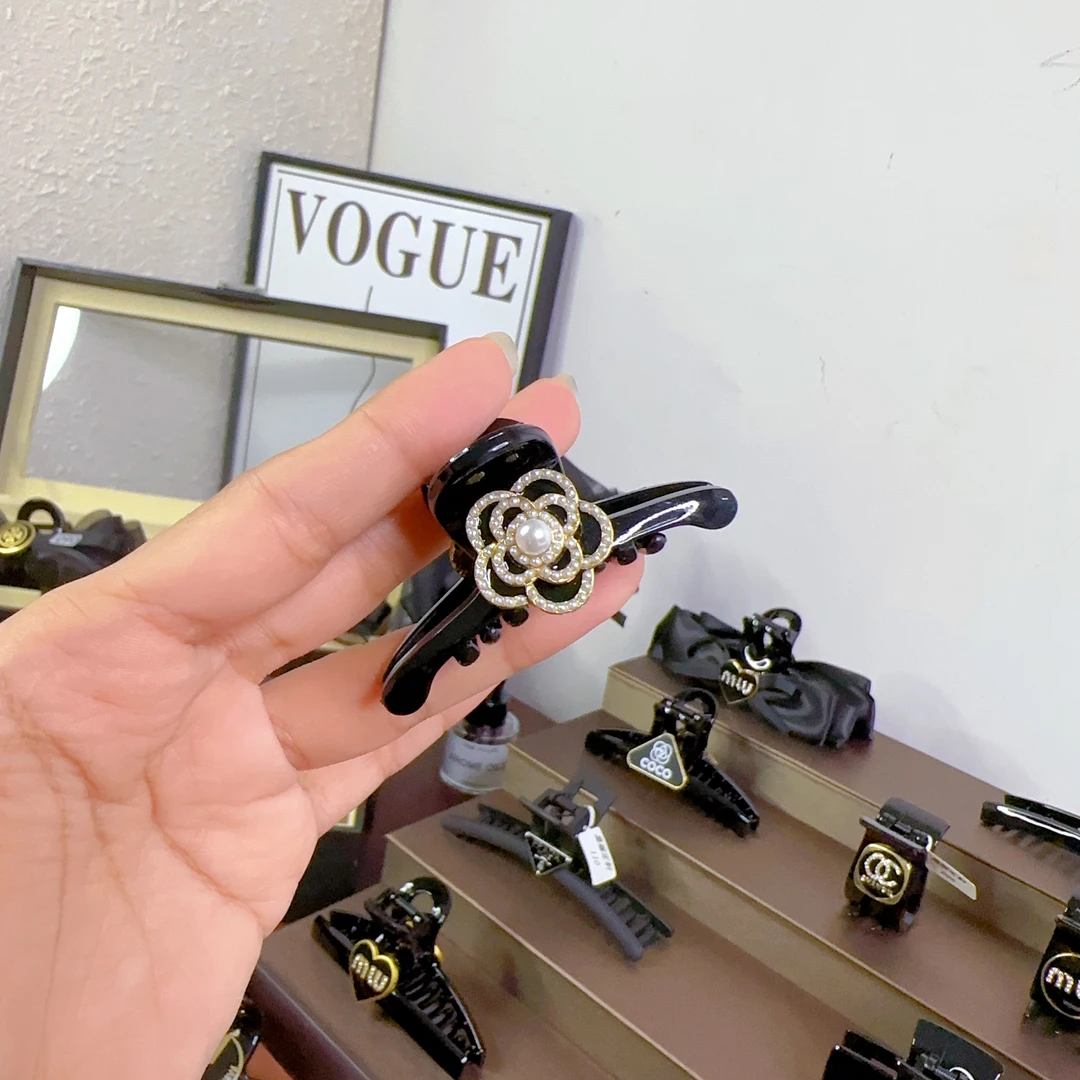 精致6CM半抓山茶花发饰高级气质时尚新娘小抓夹138