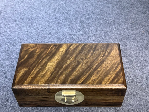 苏工工艺四川小叶金丝楠阴沉木首饰盒，收纳盒22长，12宽，8高