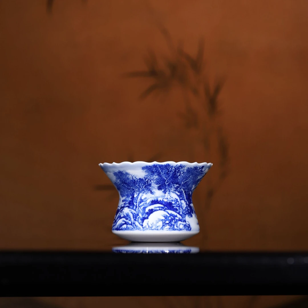 询价下单 景德镇觉山隐窑 手绘青花瓷器 雪景宝冠杯