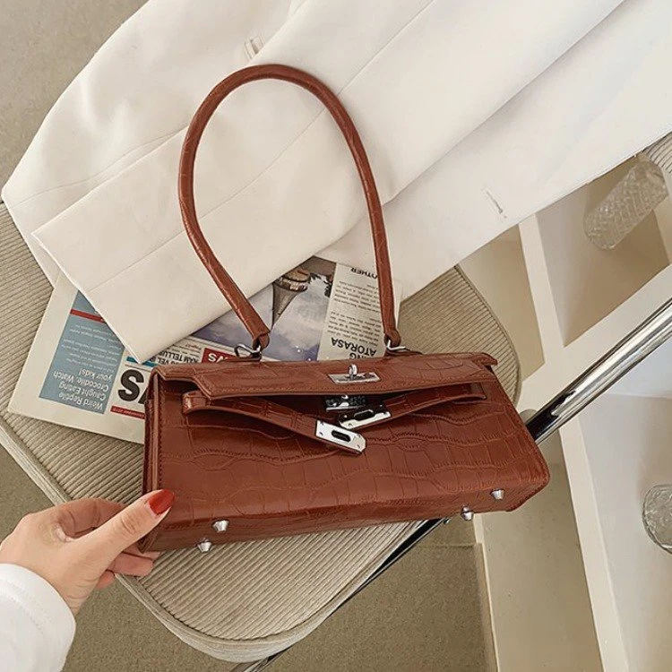 【婉君】洋气时尚简约小众包包LWJ24A1S257