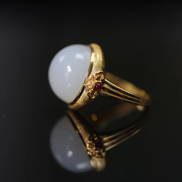 新疆和田玉圆蛋面戒指18K金如意拉丝古法气质女士复古国风精致