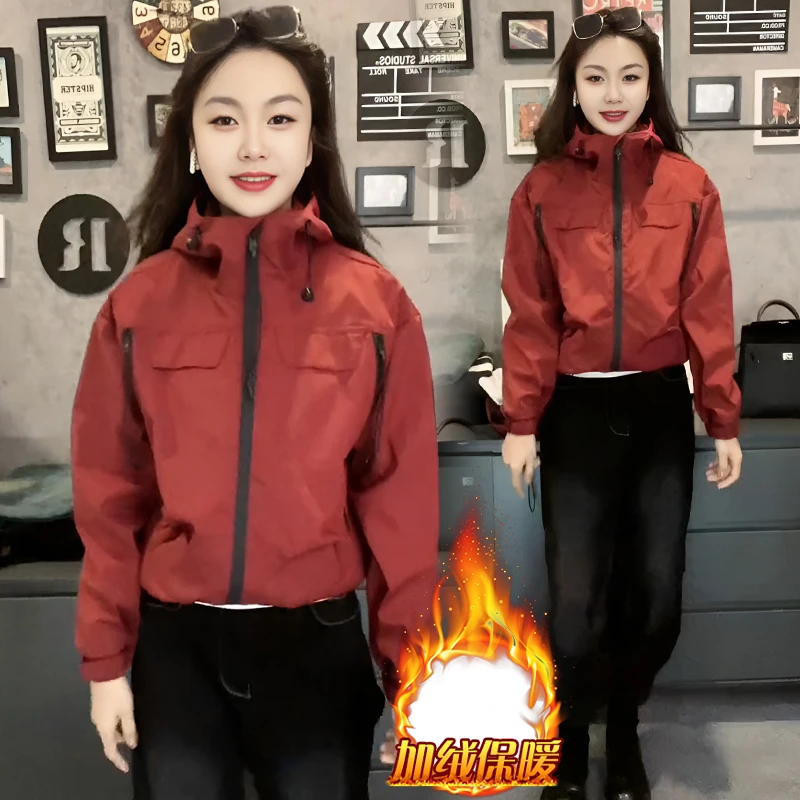 时尚连帽立领冲锋衣外套女2024年冬季新款加厚韩版休闲棒球服夹克