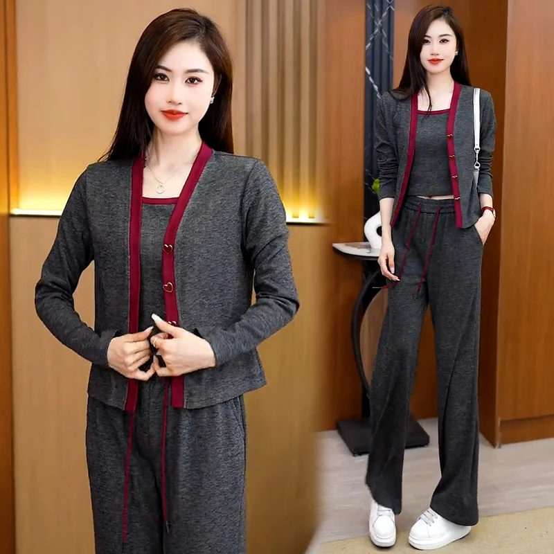 小个子春秋搭配一整套2025新款休闲糯米三件套带打底背心时尚套装