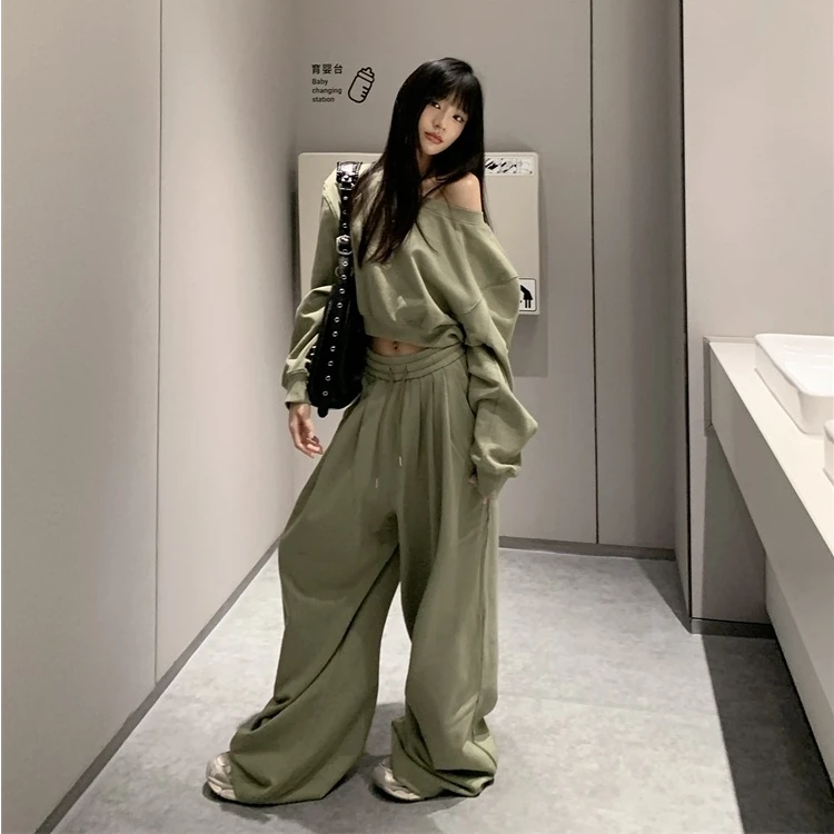 休闲套装女设计感宽松斜肩卫衣2025早秋新款高腰直筒拖地裤两件套