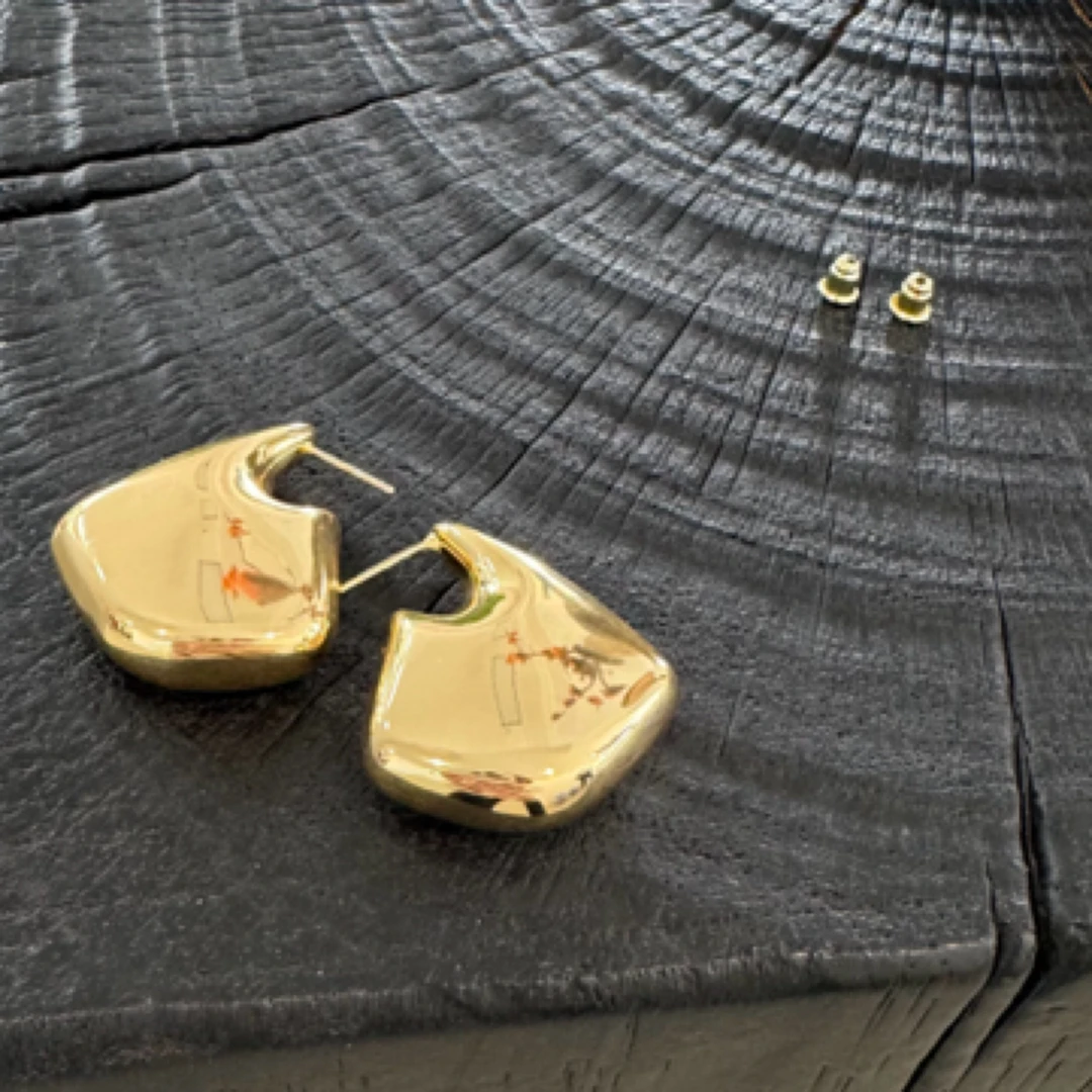 铜合金耳饰复古轻奢空心耳饰欧美风个性耳环