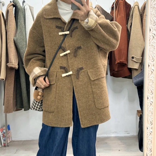 韩版连帽牛角扣双面羊毛大衣女短款毛呢外套秋冬新款