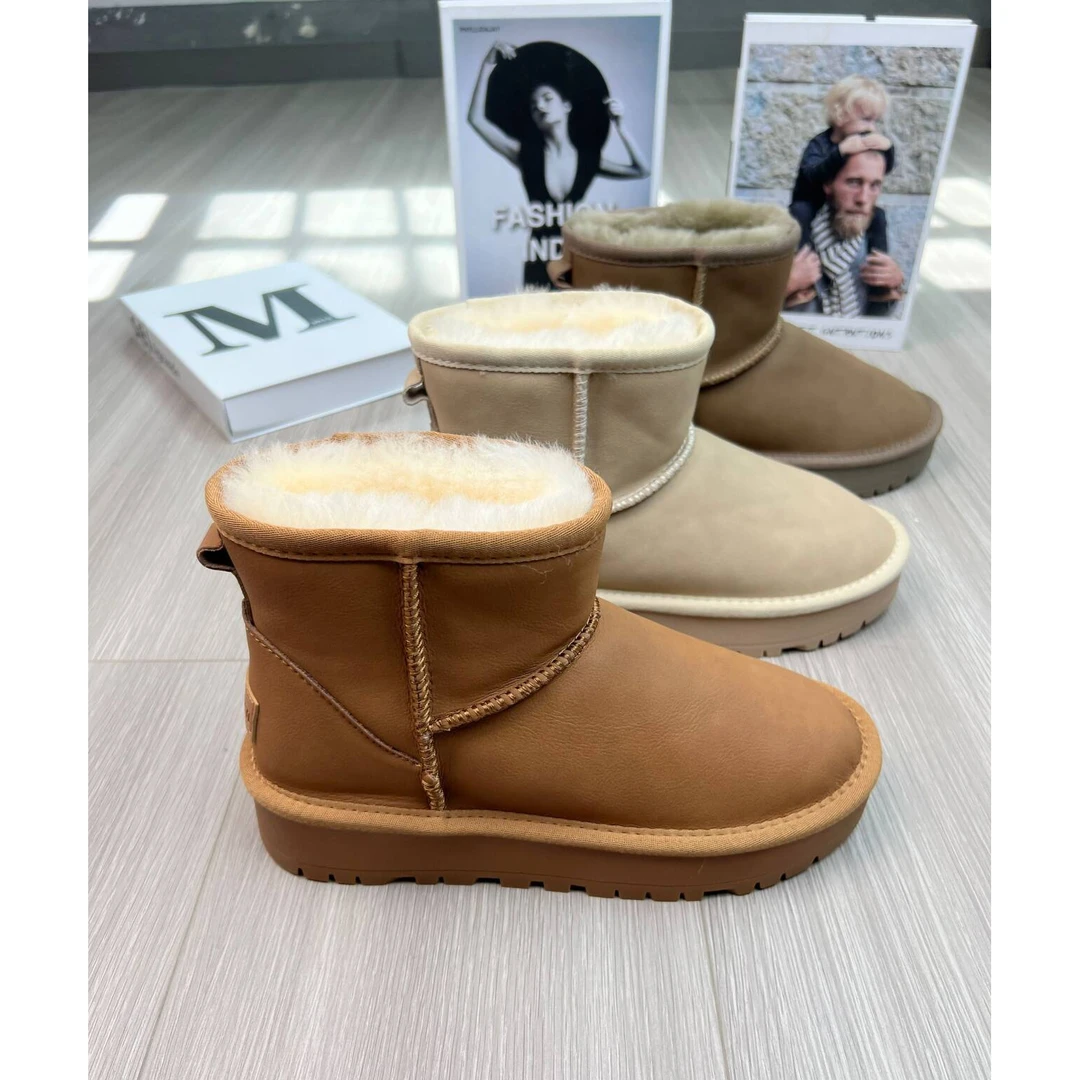 防水加厚雪地靴女皮毛一体2024冬季新款加绒保暖短筒靴面包棉鞋子