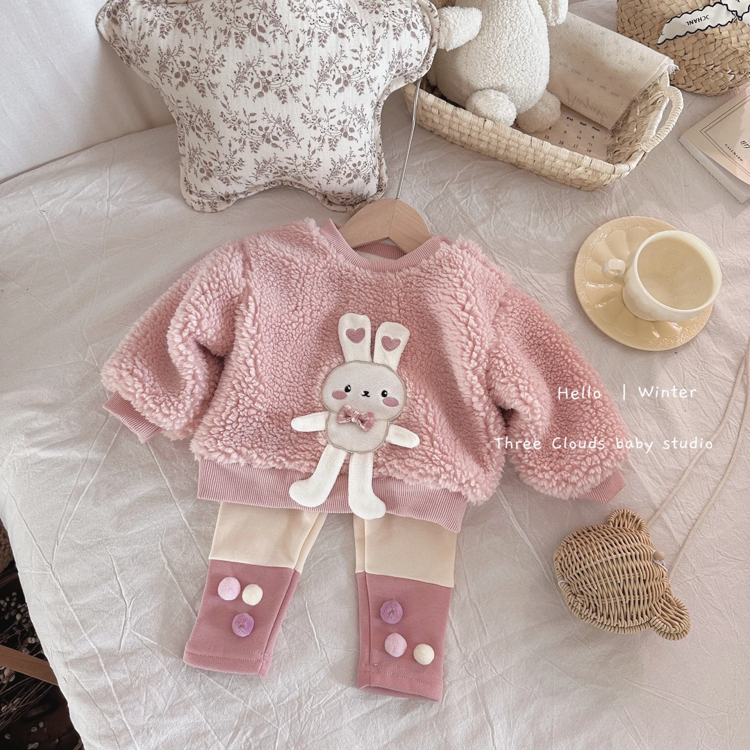 三小朵2187婴幼儿女宝宝加厚外出服秋冬韩版加绒时尚卫衣+毛球裤