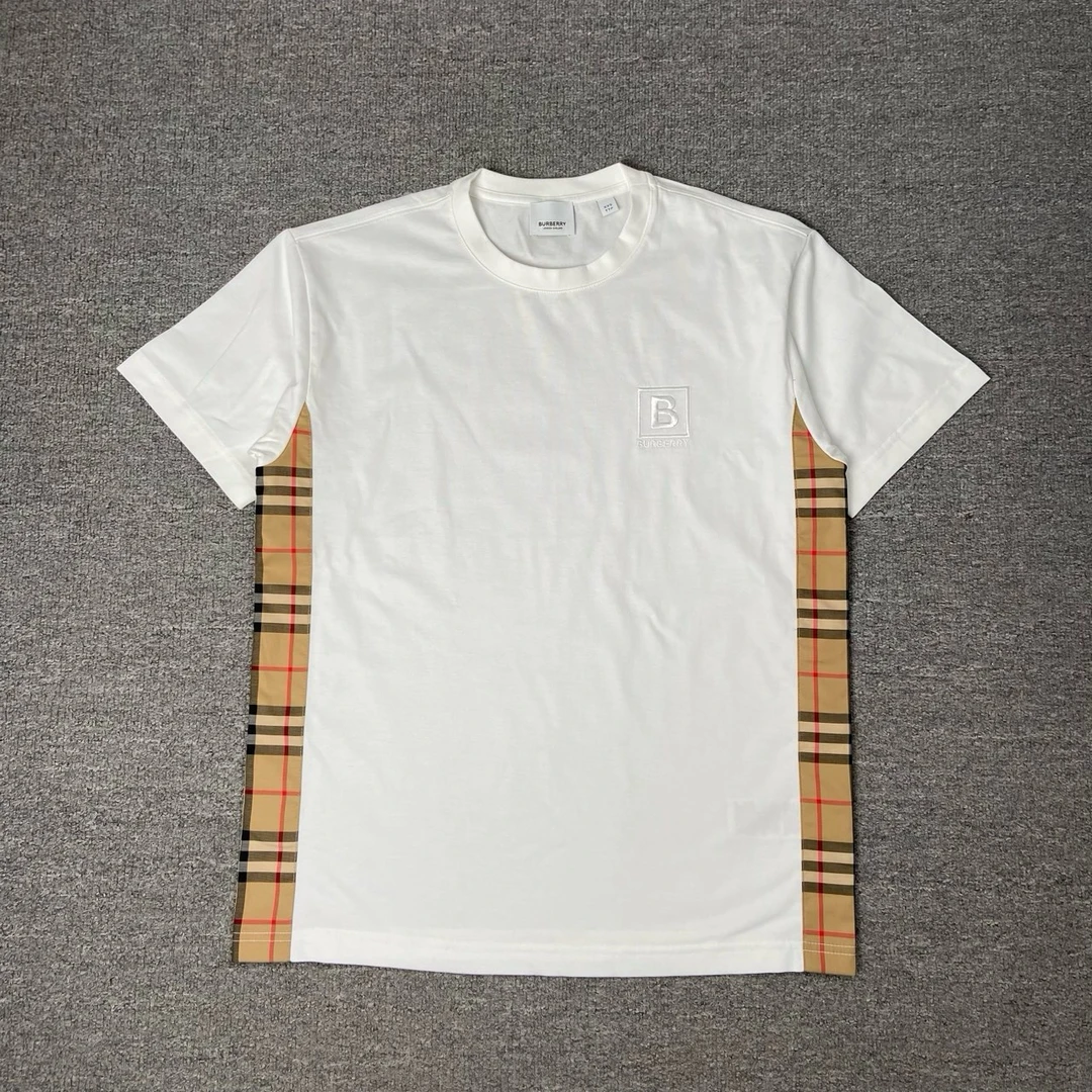 CD Burberry 白色侧边格纹刺绣短袖/M码/全新闲置/公价6600/55475