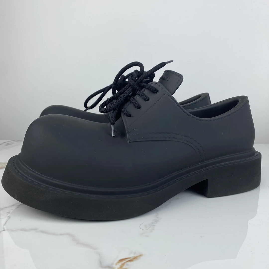 CQ Balenciaga米奇德比鞋/43码/98新/毒5934/无配件/80962