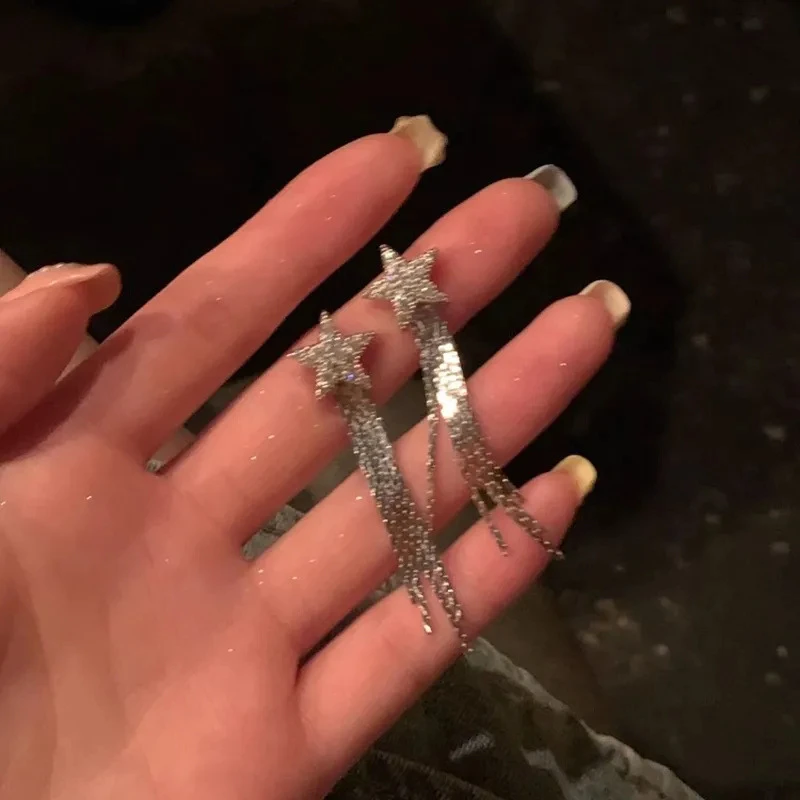 轻奢小众耳钉精致星星流苏耳环设计感高级耳饰女无耳洞蚊香盘耳夹