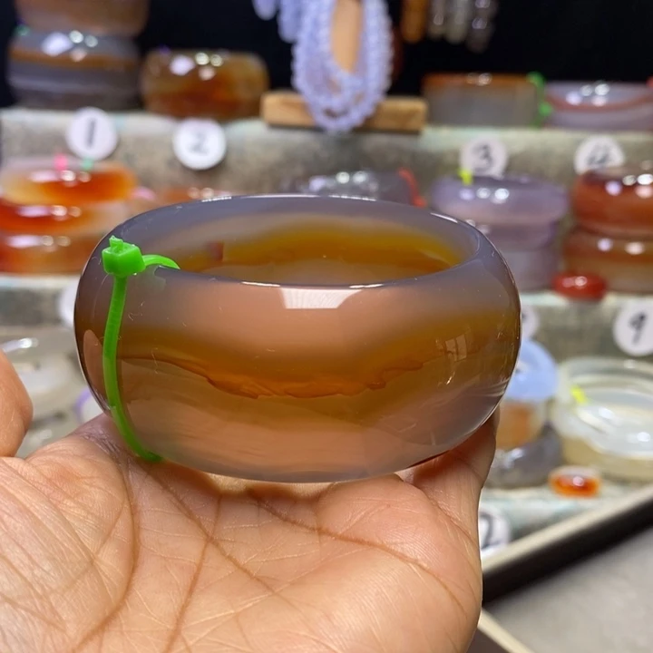 玛瑙/玉髓手镯未镶嵌