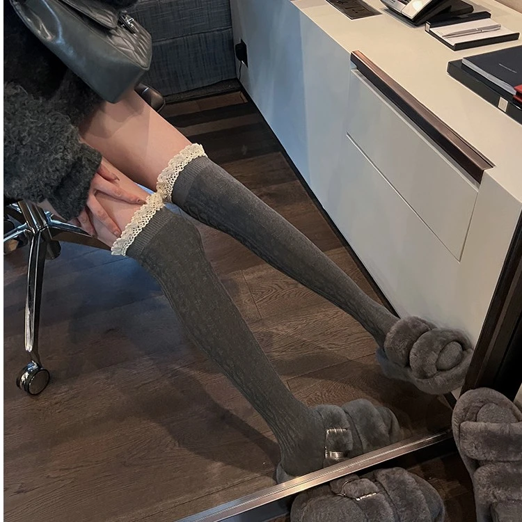 衣人花/学院风花边拼接过膝袜长筒女秋冬季纯色压力瘦腿高筒袜