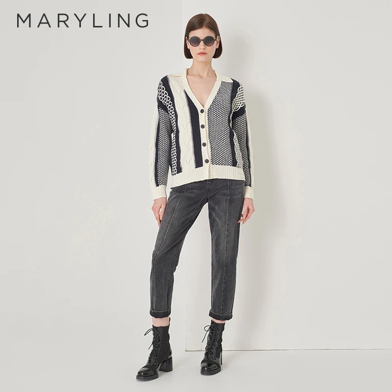 MARYLING玛俪琳冬季时尚黑白撞色翻领绞花针织开衫女A1DHW08360
