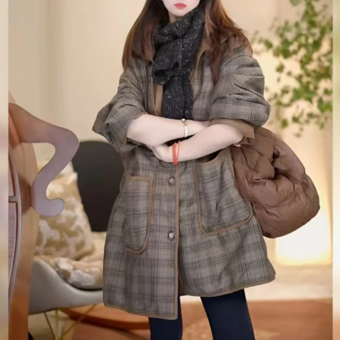 时尚气质百搭休闲格子棉服外套2024冬季新款宽松遮肉显瘦棉衣女装