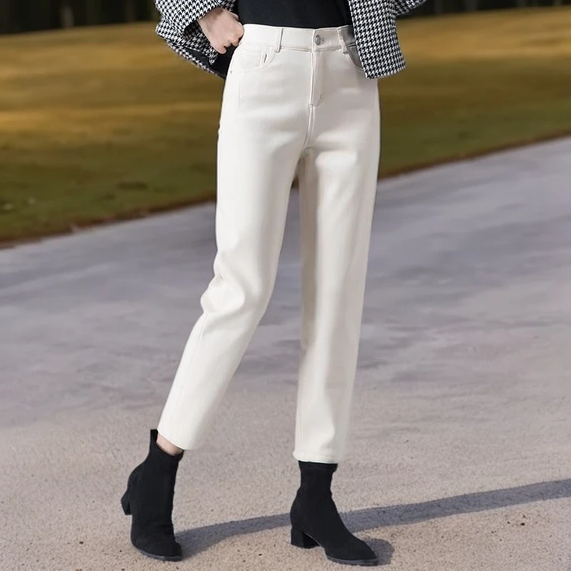 米白色高档牛仔裤女大码2025秋冬加绒高腰弹力宽松老爹哈伦萝卜裤