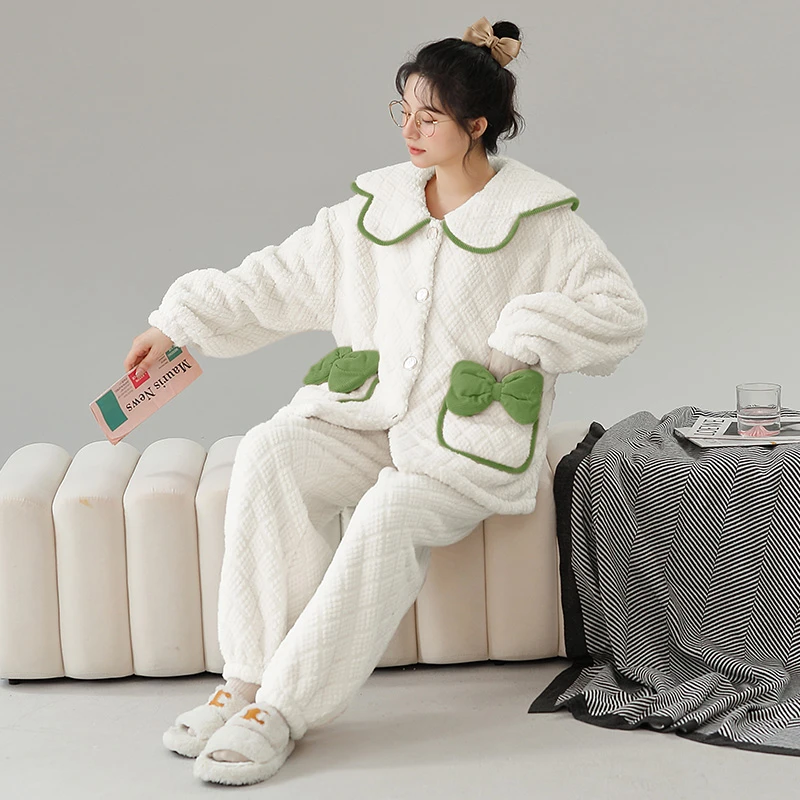 【编号R001~R099】秋冬季女款珊瑚绒保暖睡衣家居服套装