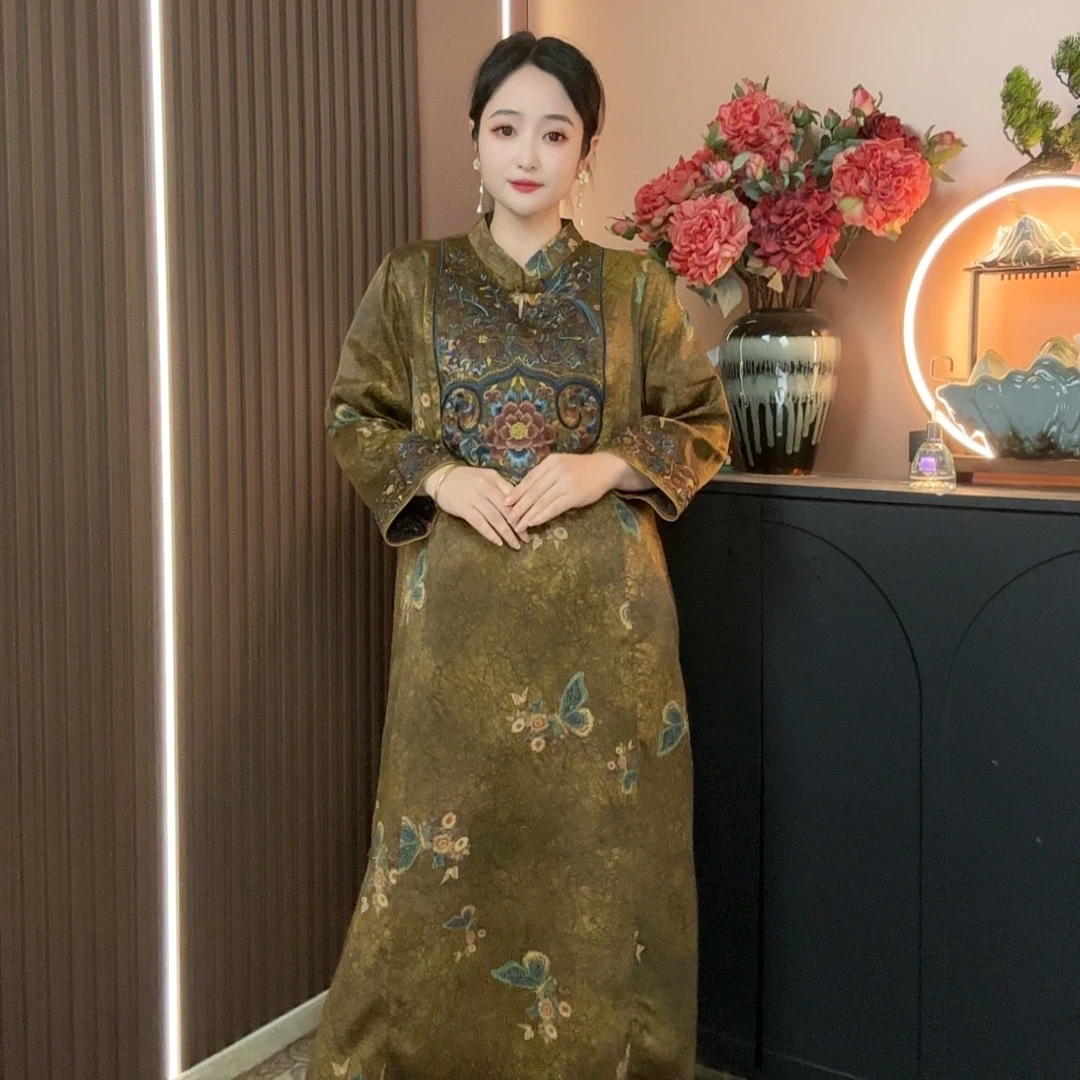 （流年）2025新款刺绣气质复古宽松版国风旗袍连衣裙