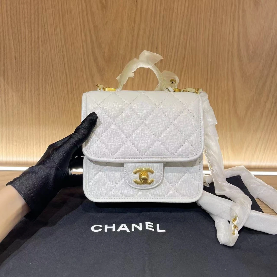 全新未使用 Chanel/香奈儿 飞小雨Fisoy/ 白色豆腐邮差包