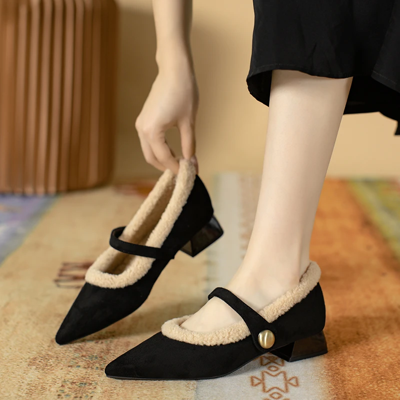 加绒单鞋女2025秋冬新款复古时尚保暖尖头气质百搭浅口中低跟女鞋