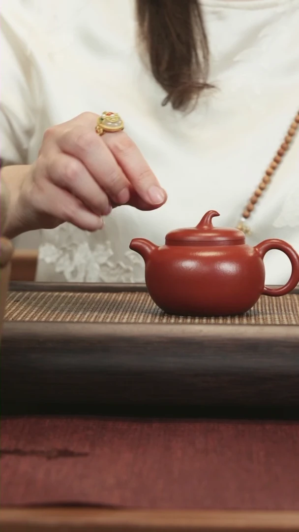 【闪购商品】紫砂茶壶茄瓜全手叶