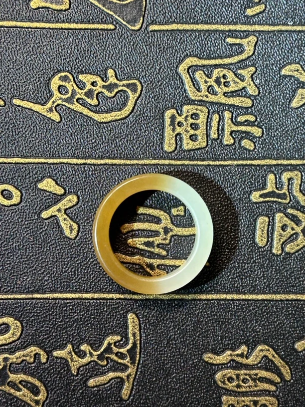 新疆且末金山矿糖白戒指