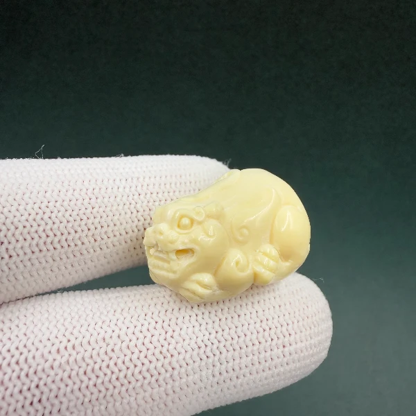 D1197天然猛犸牙貔貅摆件 支持鉴定 假一罚四