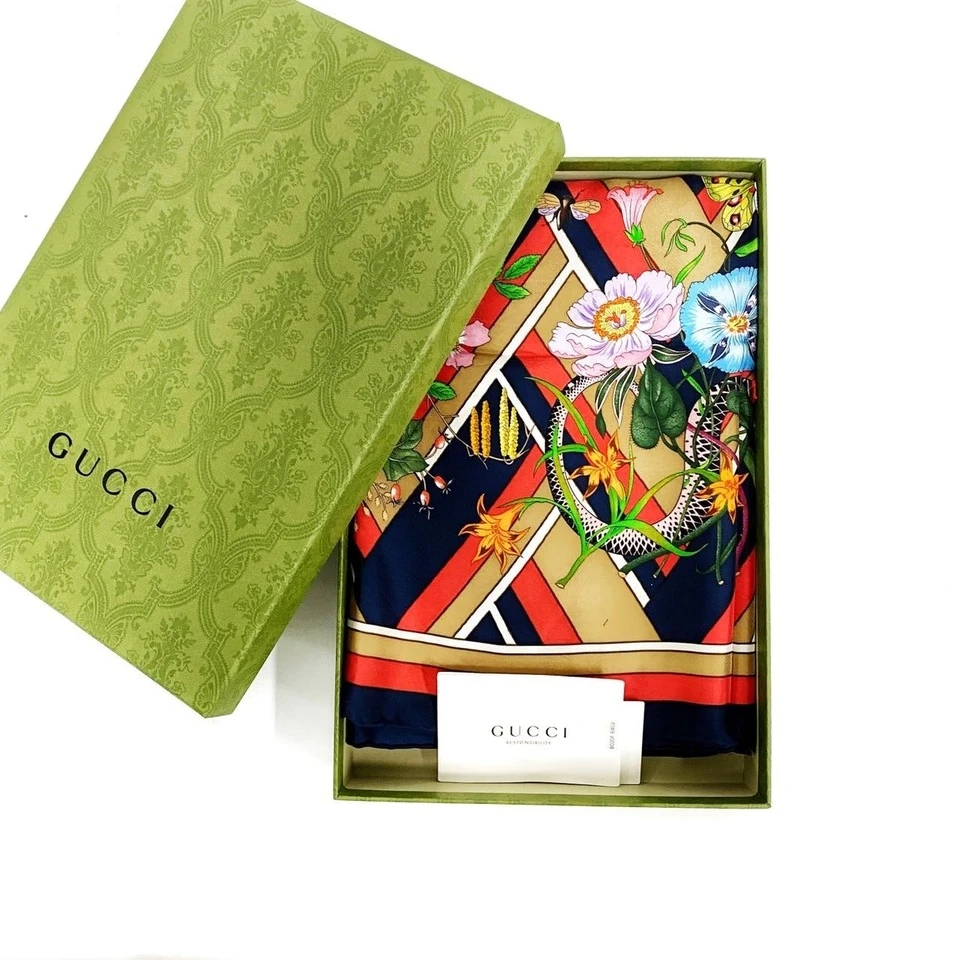 全新未使用 GUCCI/古驰 古驰花卉丝巾