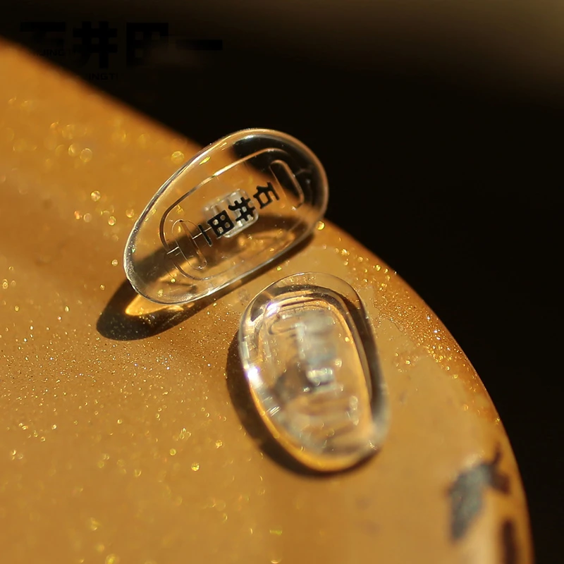 石井田一硅胶鼻托叶增高弧形防压痕鼻托垫硬芯防滑软超轻硅胶鼻托