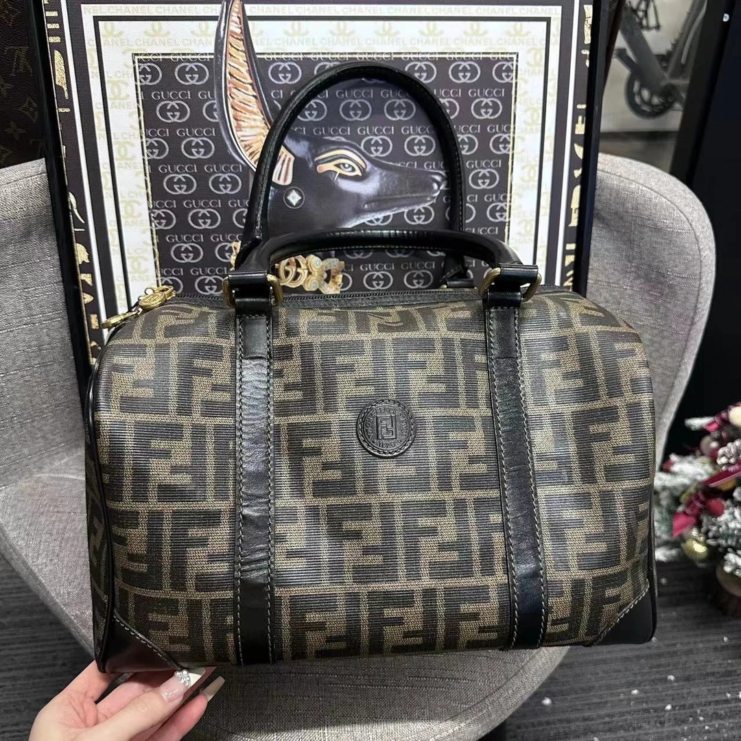 95新 FENDI/芬迪 fendi波士顿手提/3450
