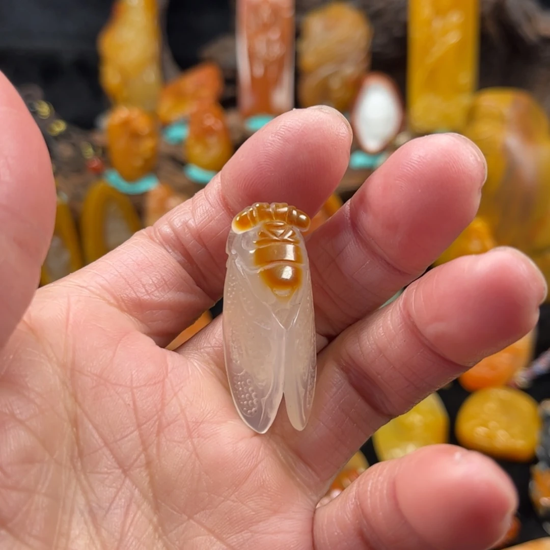 【闪购商品】玛瑙/玉髓挂件未镶嵌狼