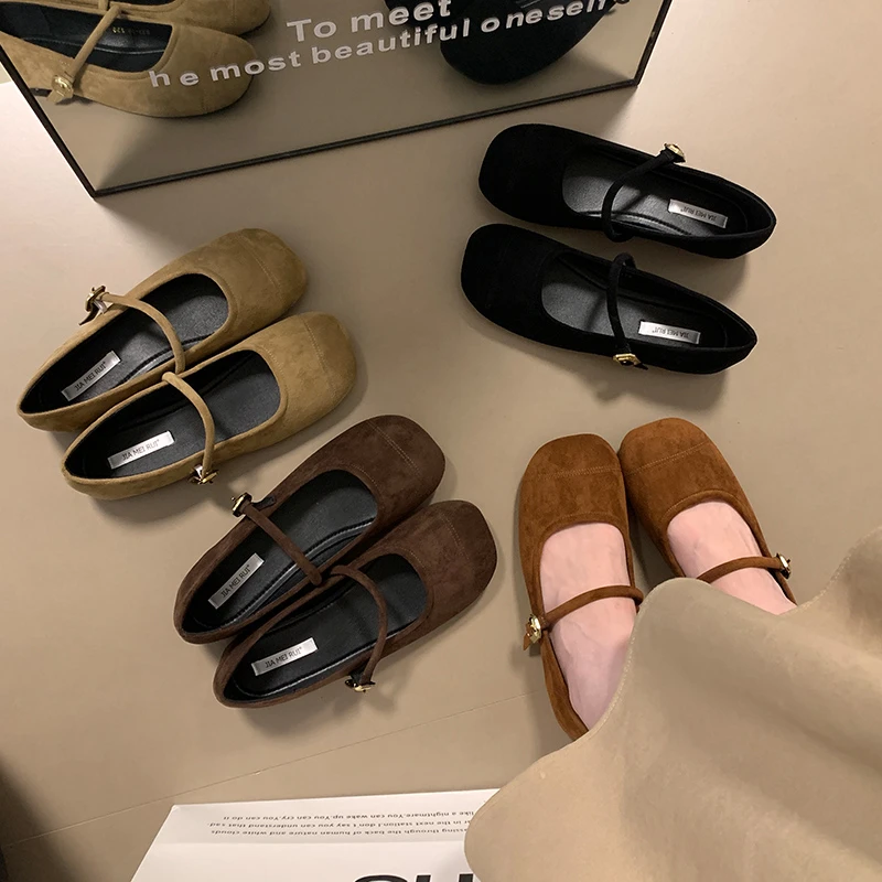 复古绒面圆头浅口单鞋女新款法式温柔平底玛丽珍鞋