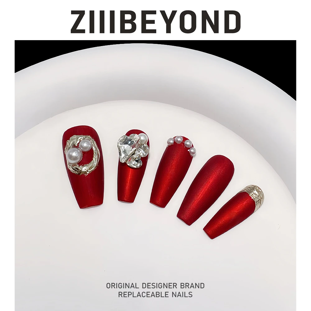 再变【小辣椒】美甲纯手工穿戴甲气质红显白闪钻美甲中梯ZB91