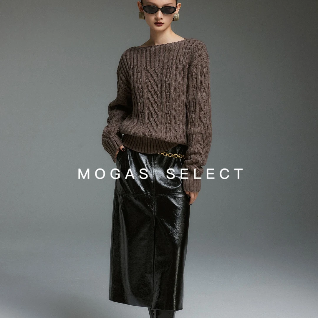 Mogas【粉丝回馈】复古麻花肌理感毛衣一字领针织衫上衣307104