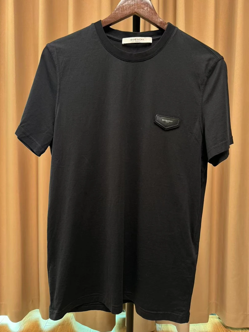 GIVENCHY 纪梵希 黑色经典短袖T恤/98新/S码