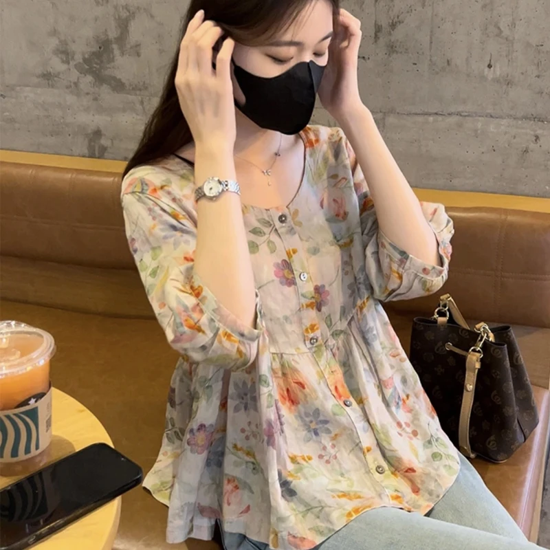 复古印花半袖衬衫女田园风圆领荷叶边拼接洋气减龄百搭娃娃衫上衣