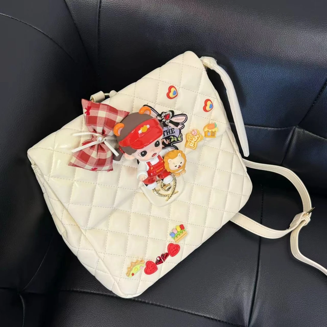 原创手工设计潮玩娃包 韩系轻奢小众设计白色双肩包