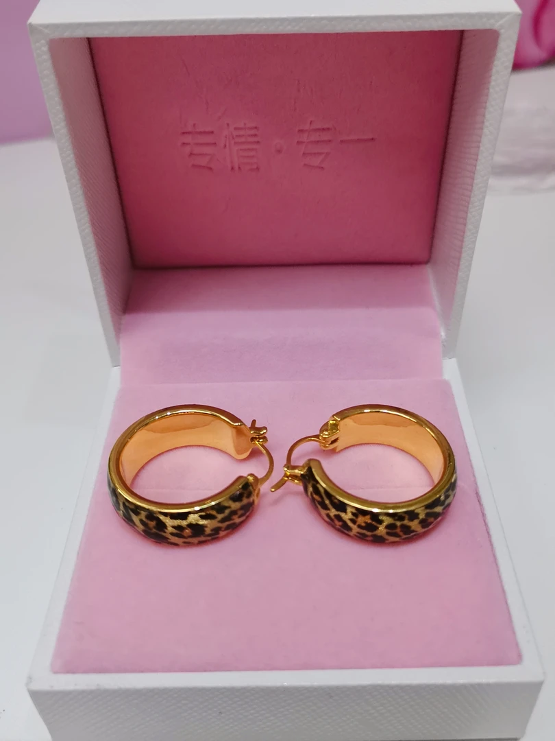 18K金金色豹纹耳环气质时尚百搭简约经典精致精美圈圈