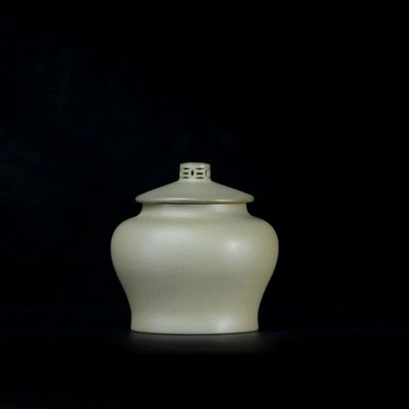 阎记抟砂 DMW  豆王 镂空金钱钮茶叶罐 EE宜兴紫砂 12 990