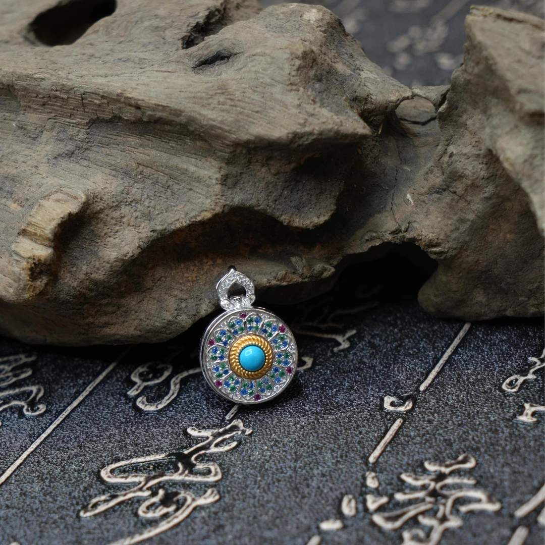 925银银制品 黄财神花开见佛藏式吊坠