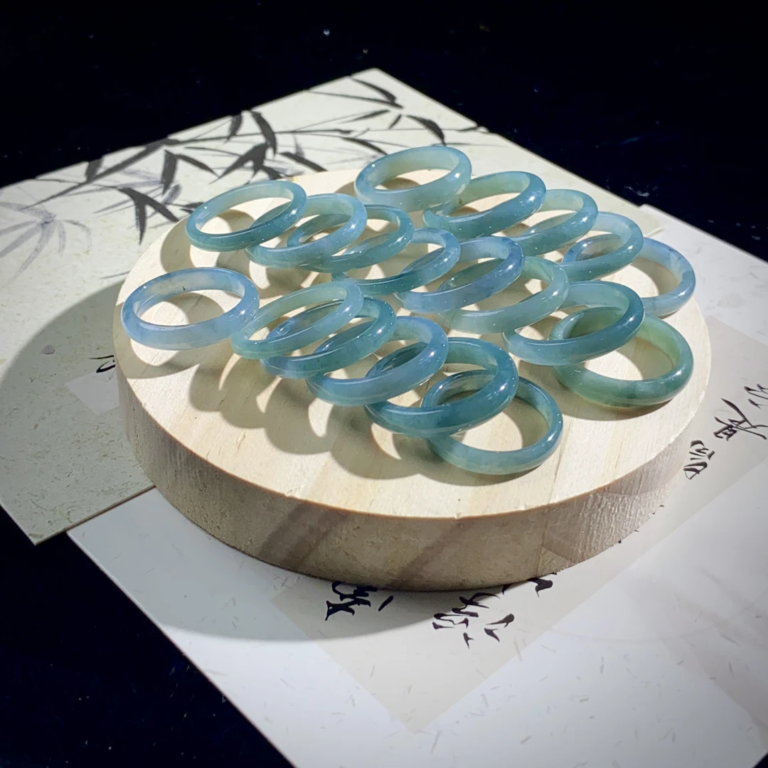 天然a货翡翠 蓝水戒圈 老蓝水指环 随机多样性发一件 默认无证书