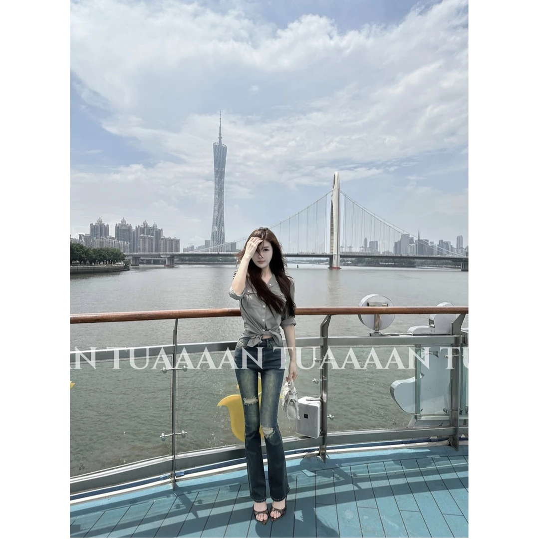 TUAAAAN【小说女主】灰绿色修身衬衫女装秋季薄款长袖设计感衬衣