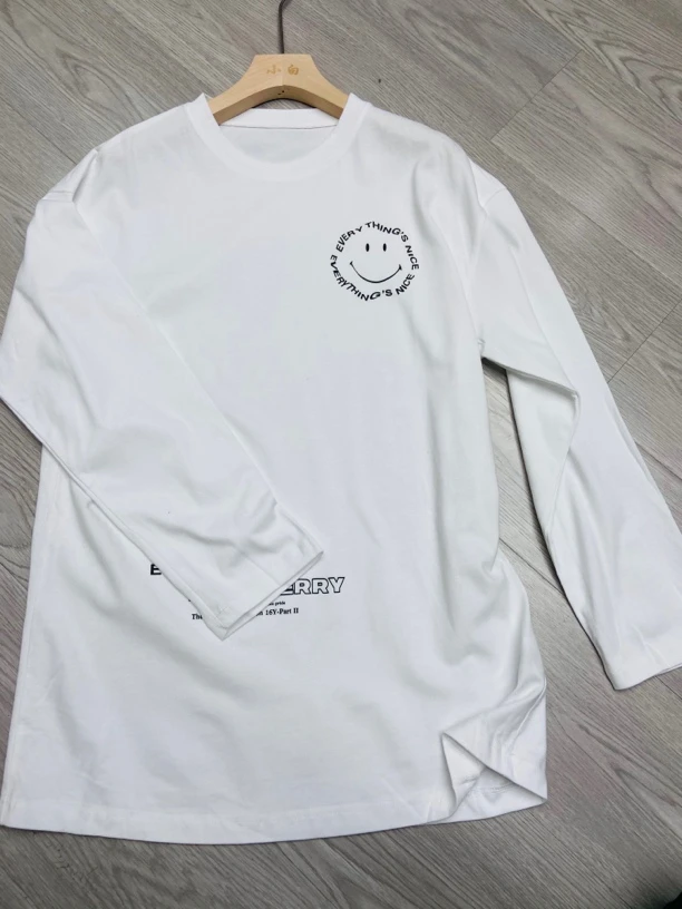 秋款磨毛长袖遮屁股 笑脸长袖打底T恤HS-626