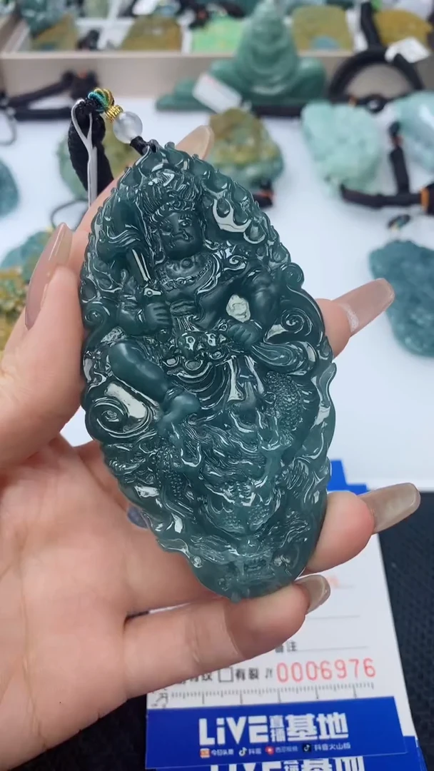 【闪购商品】翡翠颈饰未镶嵌