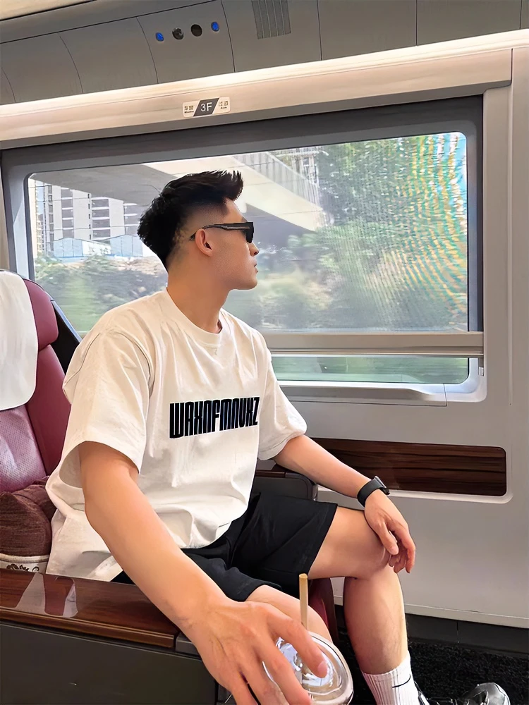 特大码300斤字母短袖T恤男夏季2024百搭创意潮牌正肩宽松小领口衣