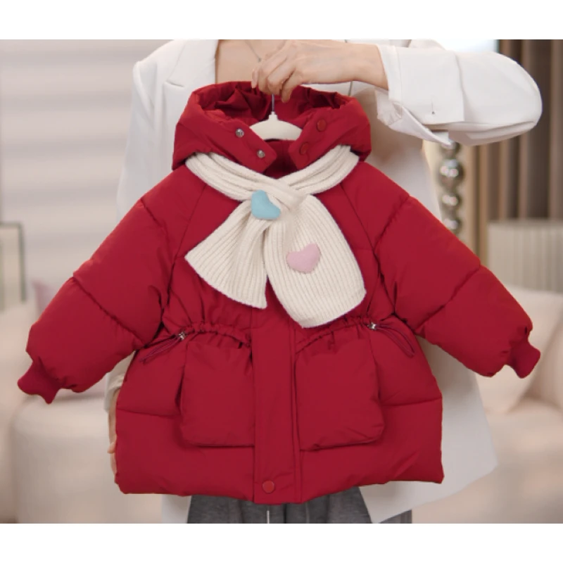 （豆子布服）2024新款冬款红色爱心围脖保暖女孩加厚棉服女童外套