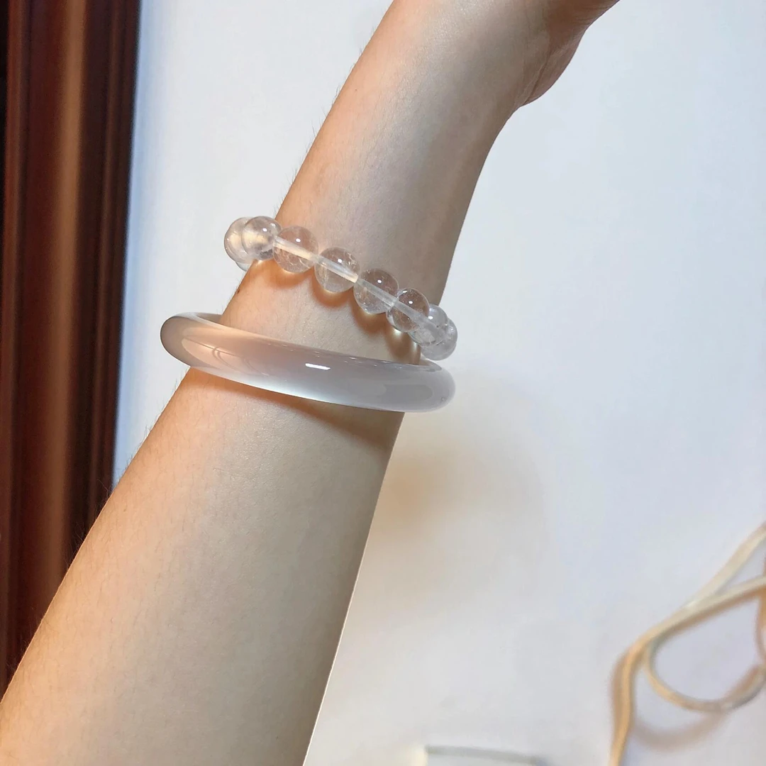 权威鉴定天然白月光玛瑙玉镯时尚轻奢款白冰玉髓手镯女多样性发一