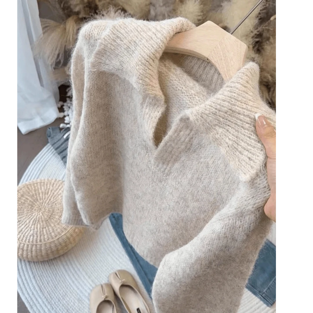 温柔风软糯宽松慵懒短款套头毛衣女秋冬新款翻领设计感针织衫上衣