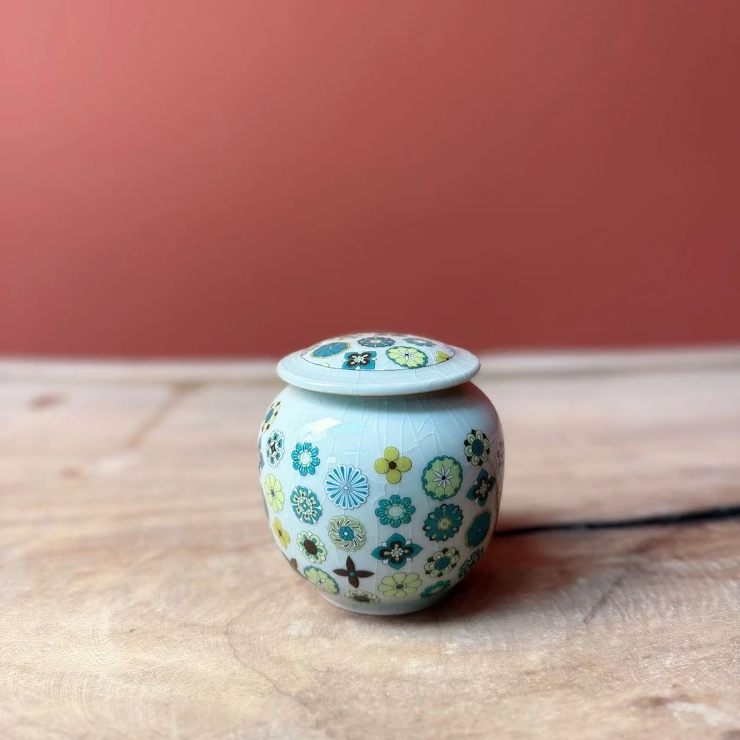 皮球花茶叶罐陶瓷密封罐家用防潮普洱茶叶存茶罐D0166